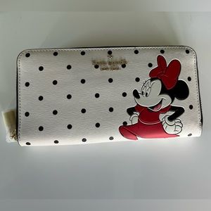New Minnie Mouse Kate Spade wallet